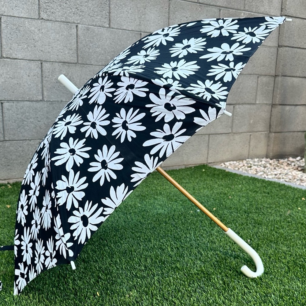 Vintage Liberty Sun Umbrella / Parasol Black & White Daisy Print Plastic Handle
